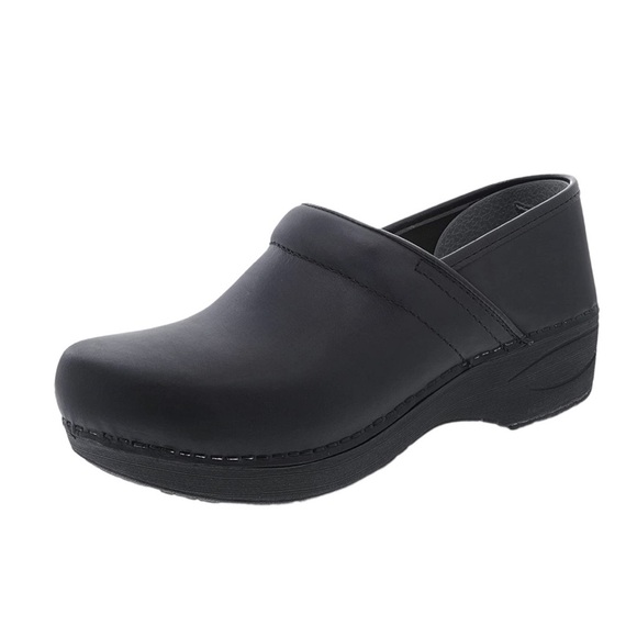 dansko matte black